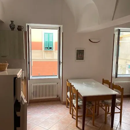 Appartamento A Due Passi Dal Mare Finale Ligure Exterior photo