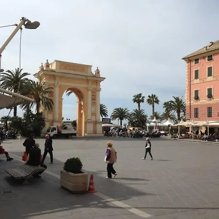 Appartamento A Due Passi Dal Mare Finale Ligure Exterior photo