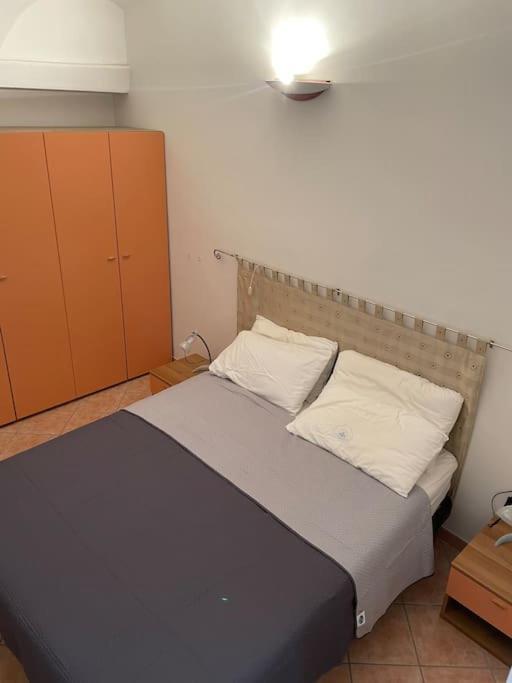 Apartment A Due Passi Dal Mare Finale Ligure
